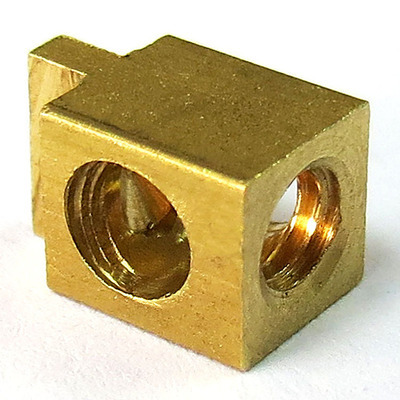 探秘緊固件 從銅柱現(xiàn)貨到一站式采購，東莞市唐朝五金制品有限公司深度解析